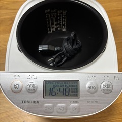東芝IH炊飯ジャー TOSHIBA炊飯器　の画像