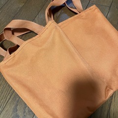 折りたたみイスの画像