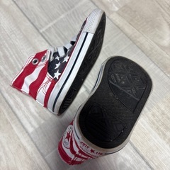 子ども靴スニーカー中古600円よりコンバース・ニューバランスの画像