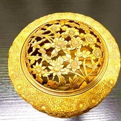 ★【商品名】★佐野宏采造　菊花模様香炉高岡銅器★美品★の画像