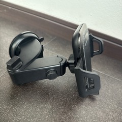 車のパーツの画像