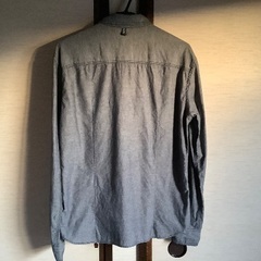 HERE'S STREETのXLサイズの長袖シャツ　未使用タグ付きの画像