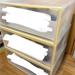 処分価格★値下げ可能★定価1つで4580円 11/27まで！無印良品 ポリプロピレン ボックス　ケース ボックス IKEA 小物入れ トレイ 収納 棚 ボックス 本棚 ニトリ イケア 無印良品 ザラホームの画像