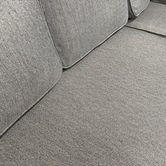 三人掛けソファー　オットマン付きの画像