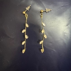 未使用  ピアスの画像