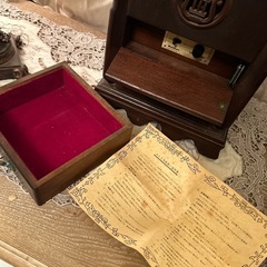 ELEMICA  エレミカ　オルゴール付きアクセサリーBOX アンティークヴィンテージインテリアの画像