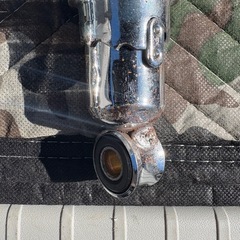 カブに付けてたリアサス　メーカー不明　サビ有りの画像