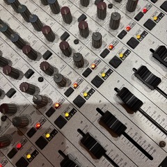 PAmixer　ベリンガー EURORACK MX 2004Aの画像