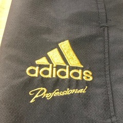 adidas プロフェッショナル ウインドパンツの画像