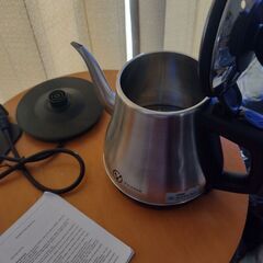 新品ステンレス電気ケトル800ｍｌの画像