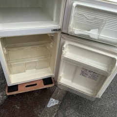 ❄️2ドア冷凍冷蔵庫 Morita MR‑D09BB🌟一人暮らし向けの画像