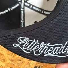 [市内限定]SULLEN CLOTHING スナップバックキャップ 黒 の画像