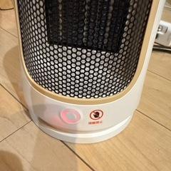 コンパクト セラミックヒーター 【2025新モデル・節電対策・2秒速暖】の画像
