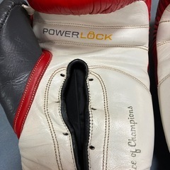 EVERLAST POWERLOCK ボクシンググローブ 16ozの画像