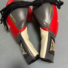 EVERLAST POWERLOCK ボクシンググローブ 16ozの画像