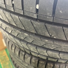 プリウスタイヤホイールの画像