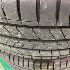 プリウスタイヤホイールの画像