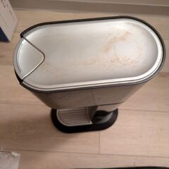 ソーダストリーム本体＋ボトル２本付きの画像