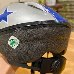 子ども用ヘルメットの画像