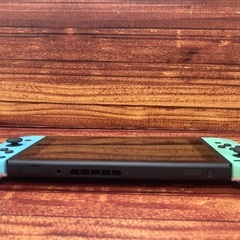 Nintendoより【Nintendo Switch あつまれどうぶつの森デザイン】の画像