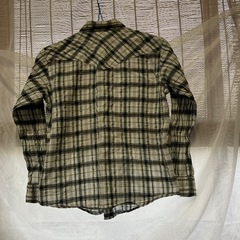ボーイズ140サイズ長袖チェック柄シャツの画像