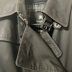 Burberryブラックレーベルメンズトレンチコートの画像