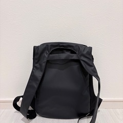 [less is_jp] 薄いリュック　ジャンク
の画像
