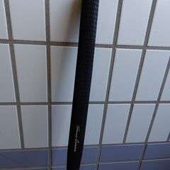 トミーアーマー　パター　ブラックスコットの画像