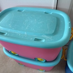 ジャンク　ローラ付きおもちゃ箱3個セットの画像