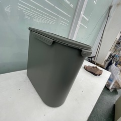 リユースのサカイ東金店 タッパーウェア キッチンキーパー 米びつTJ16207の画像