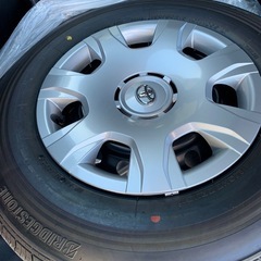 ハイエース　ダークプライムS 新車外し　ブリヂストン 195/80R15 LT 107/105N 4本セット純正ホイールナット付き
の画像