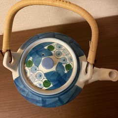 大きめの急須の画像