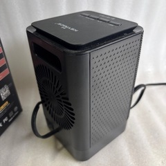 東W#493  小型首振りセラミックヒーター ３段切替 暖房器具 の画像