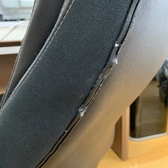 ニトリパソコンデスクとチェアのセットの画像