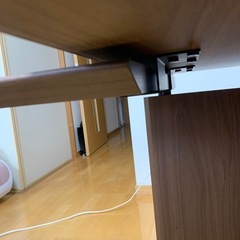 ニトリパソコンデスクとチェアのセットの画像