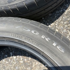【21年製　バリ山】235/50R18 ピレリP1 4本セットの画像