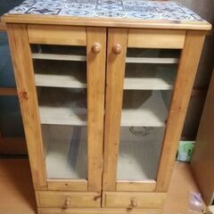 キャビネット　の画像