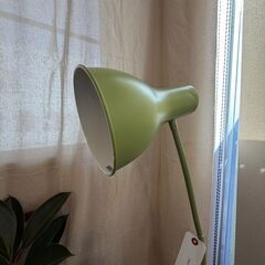 緑　フロアランプの画像