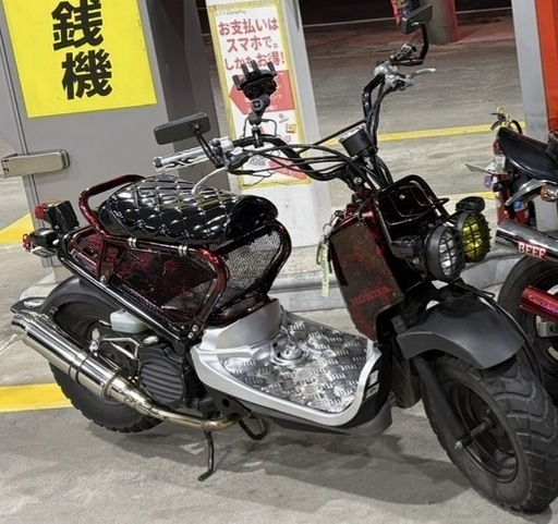 実働！‼️低走行ズーマー50cc族車仕様半ヘル付き