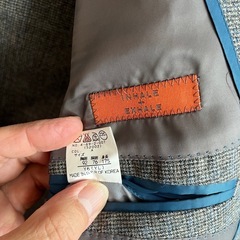 グレースーツの画像