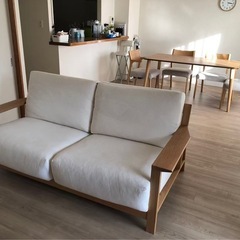 【2025年6月購入、ほぼ新品】無印良品　ソファ2.5シーター/フェザー ポケットコイルの画像