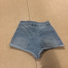 ダメージデニムの画像