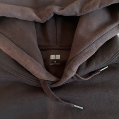 ユニクロ　パーカーの画像