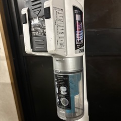 アイリスオーヤマ コードレスクリーナー 充電器欠品の画像