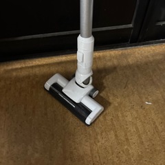 アイリスオーヤマ コードレスクリーナー 充電器欠品の画像