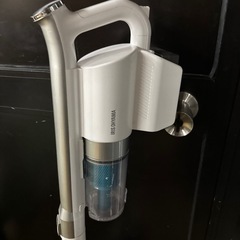 アイリスオーヤマ コードレスクリーナー 充電器欠品の画像