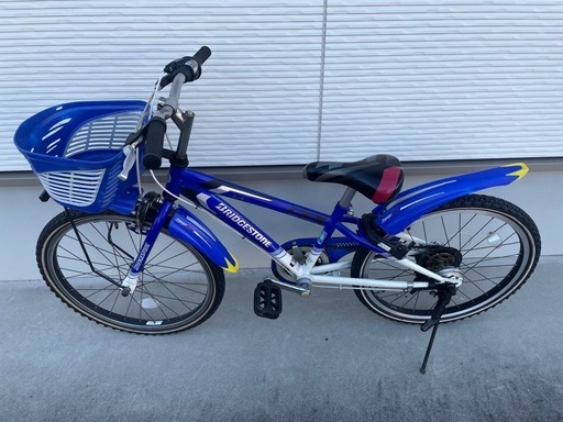 ブリヂストン　クロスファイヤーＪｒ　22インチ