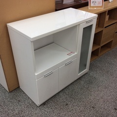 【コンパクトなキッチンボード】キッチンボード　ニトリ ダイニングボード レンジボード 食器棚 カップボード  幅88.5cm ：ホワイトの画像