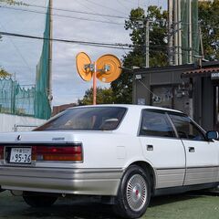 ローンは毎月17,500円～　マツダ　ルーチェ　V6-2000　LTD　実走行5.5万キロ台！　革シート　集中ドアロック　純正アルミホイール　オートエアコン　ノーマル車両　フォグランプの画像