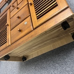 复古キャビネット／収納棚の画像